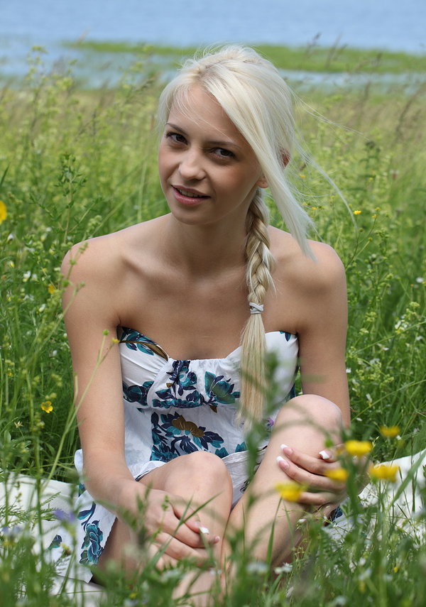 Виктория, 37 лет, 2 размер груди